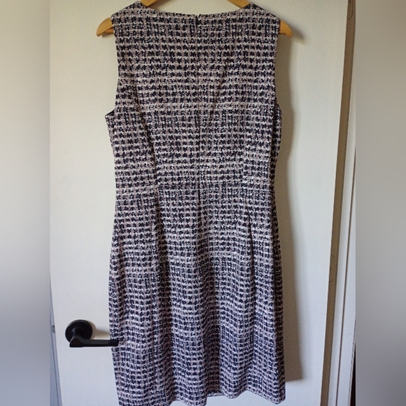 Karl Lagerfeld Sleeveless Dress Size 14 - Picture 6 of 11